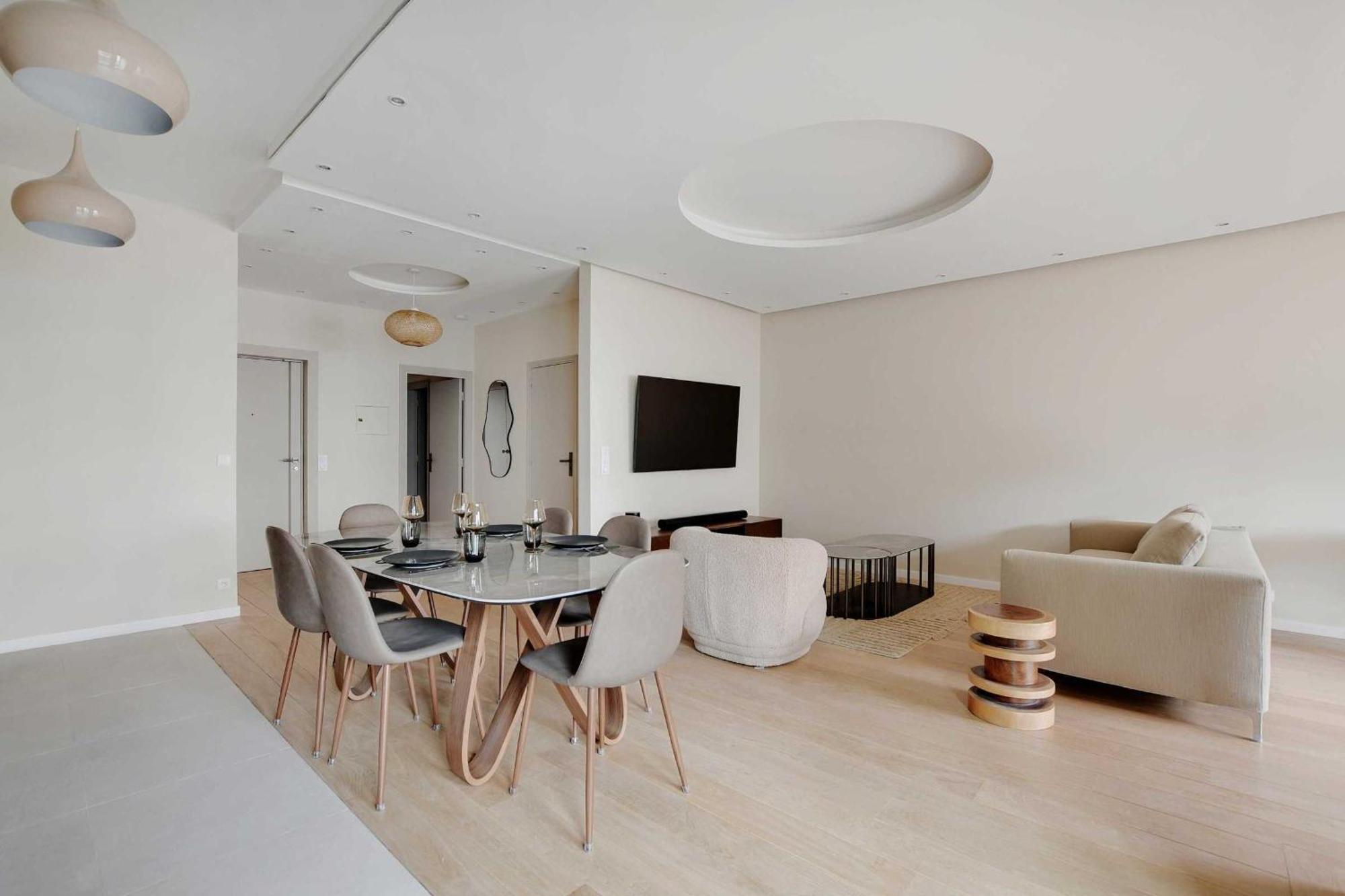 Appartamento Modern Elegance A Stone's Throw From The Arc De Triomphe Parigi