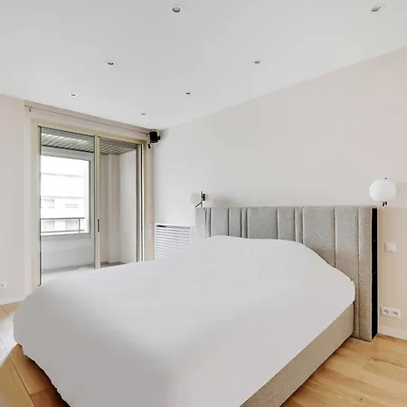 Modern Elegance A Stone's Throw From The Arc De Triomphe * Parigi